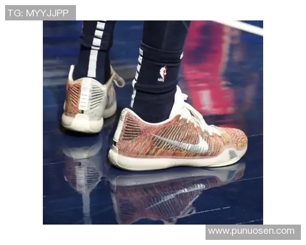 足球场上球星专属鞋履探秘：解析每双球鞋背后的故事与技术革新